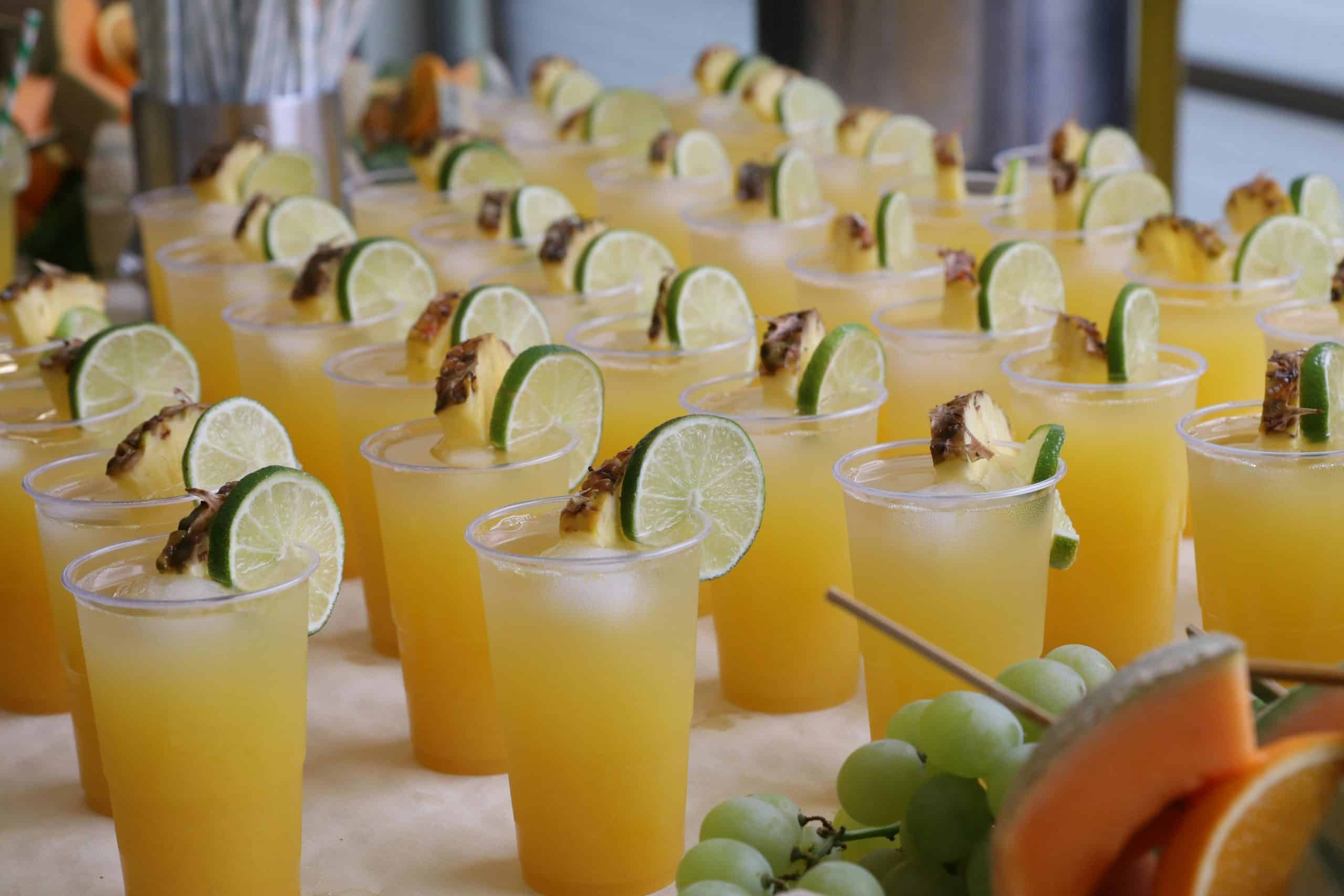 Revolutionize Your Beverage Business with China’s Leading Plastic Cup Manufacturer